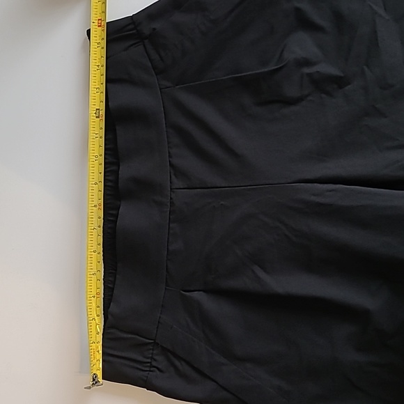 Calvin Klein Performance Pants size medium - Picture 3 of 4